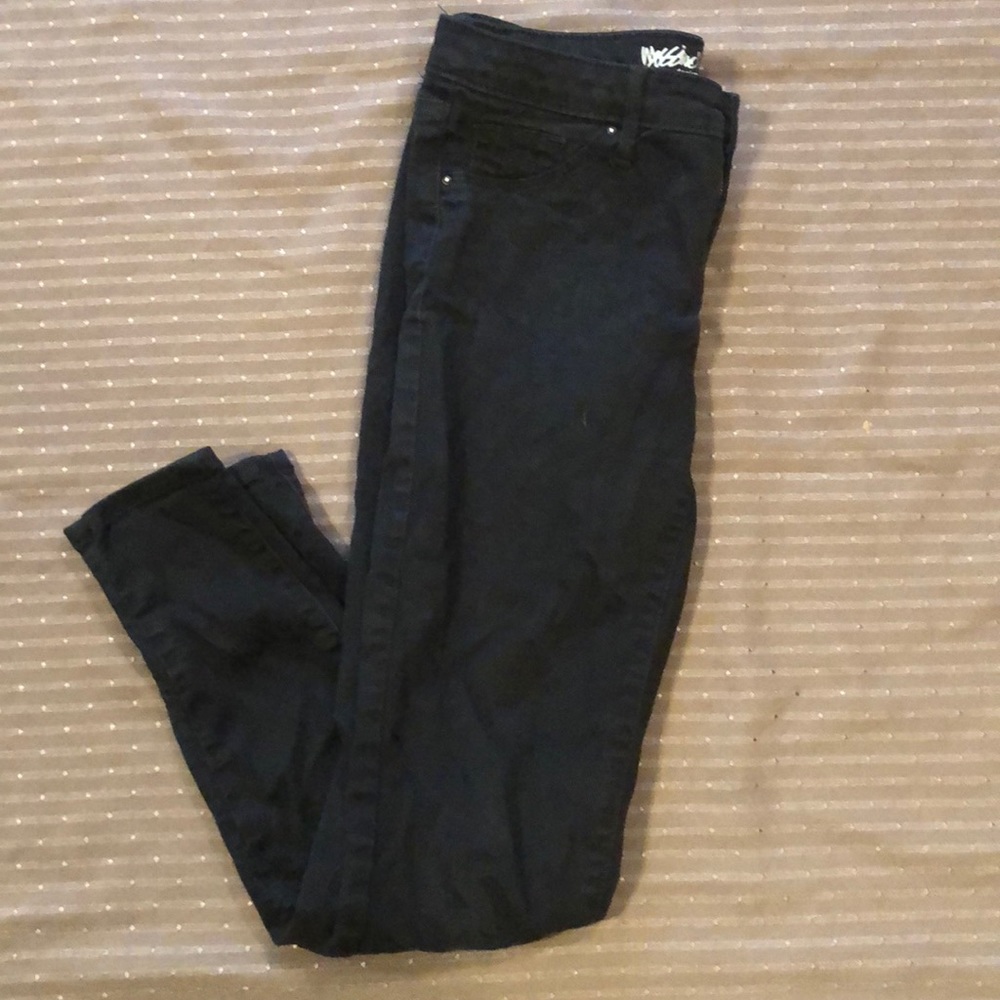 Black Mid-Rise Jeggings